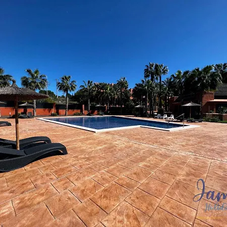 Apartament Luxurious 1st Floor With Com Pool Vm22