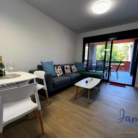 Luxurious 1st Floor With Com Pool Vm22 Apartament